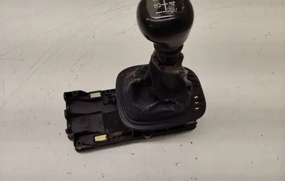 Volkswagen Sharan Gear shifter/selector 7M0711071B