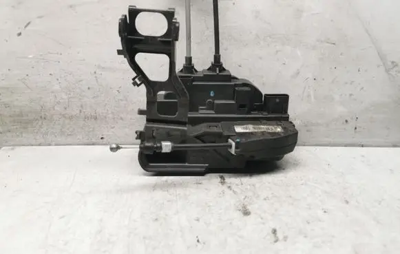 Hyundai Santa Fe Front door lock 813202B060BLS