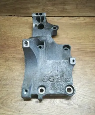 Seat Altea Generator/alternator bracket 038903143AF A1S19C3E