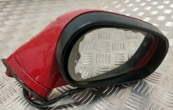 Mitsubishi Carisma Front door electric wing mirror 010416