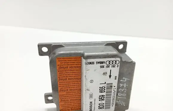 Audi A4 S4 B5 8D Airbag control unit/module 8D0959655L 0285001305