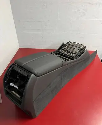 BMW X5 G05 Armrest