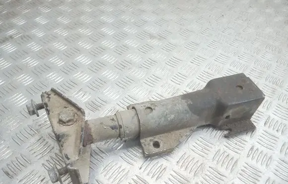 BMW 5 E34 Front bumper shock/impact absorber 
