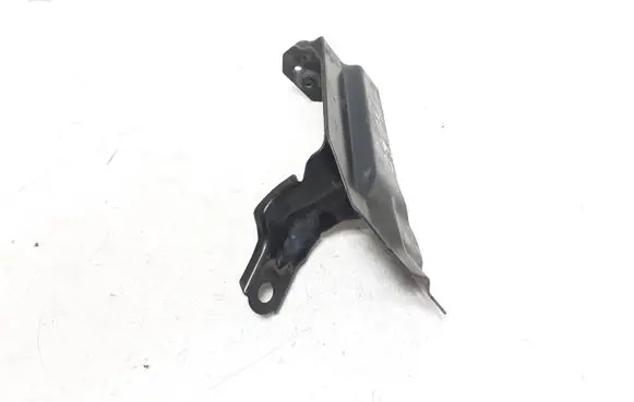 Volvo XC60 Radiator support slam panel bracket 