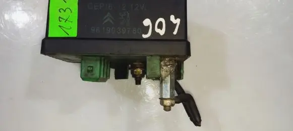Peugeot 406 Glow plug pre-heat relay 9619039780 CEP612
