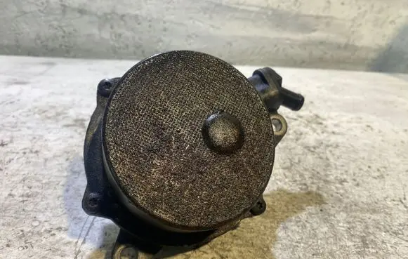 Vacuum pump