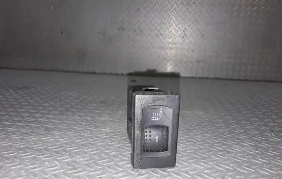 Volkswagen PASSAT B5 Seat heating switch 3B0963564C