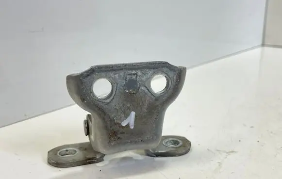 Toyota Prius (XW20) Front door upper hinge A046694