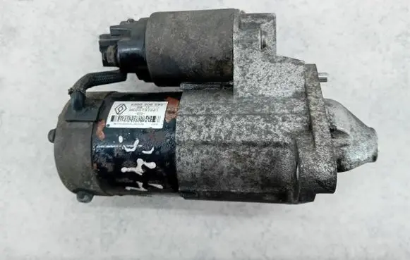 Renault Megane II Starter motor 8200306595