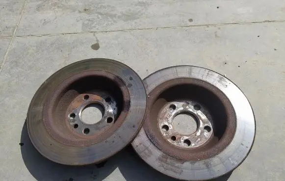 Ford Mondeo MK IV Rear brake disc