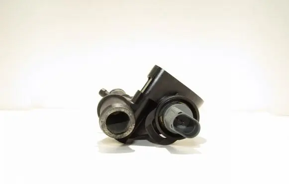 Skoda Yeti (5L) Engine coolant pipe/hose 03L121132Q