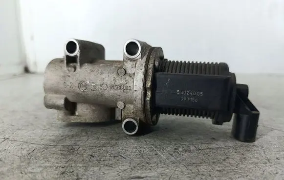 Opel Astra H EGR valve 