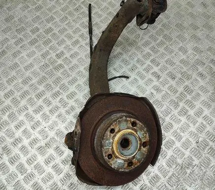 BMW 3 E46 Rear wheel hub 6774777