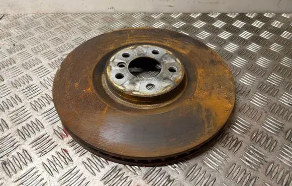 BMW 1 F40 Front brake disc