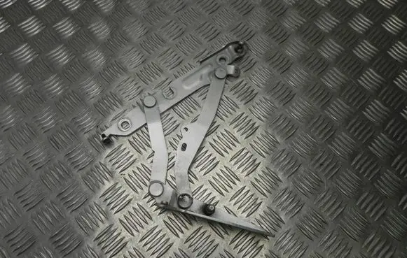 Audi A6 S6 C6 4F Tailgate/trunk/boot hinge 4F5827301 T1886