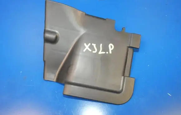 Jaguar XJ X351 Fender mounting bracket AW93-8311-AB T7877 C8C9A