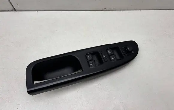 Volkswagen PASSAT B6 Front door interior handle trim 3C1867171B 1K0959565J 1K4959857A
