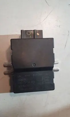 BMW 4 F32 F33 Fuel injection pump control unit/module 2811479 9494391