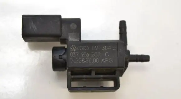 Audi A5 8T 8F Turbo solenoid valve 037906283C
