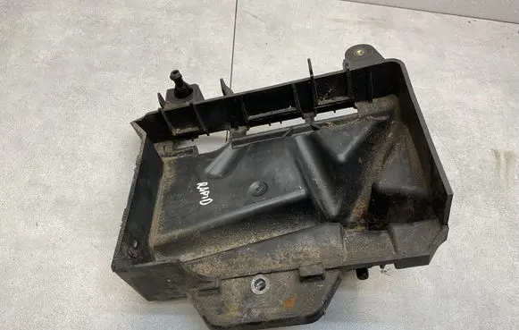 Skoda Rapid (NH) Battery tray 6R0915331