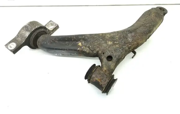 Lexus IS 220D-250-350 Front lower control arm/wishbone