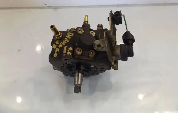 Citroen Berlingo Fuel injection high pressure pump 0445010102