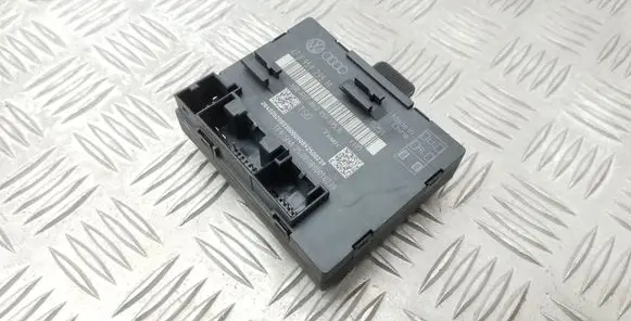Audi A6 S6 C6 4F Door control unit/module 4F0959795M 8K0959795B