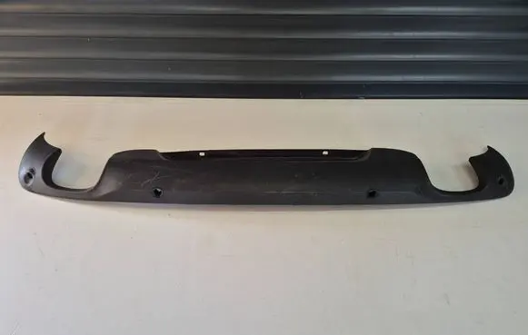 Rear bumper lower part trim
