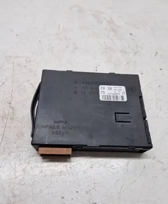 Mercedes-Benz ML W163 Comfort/convenience module A1635457332 05371370