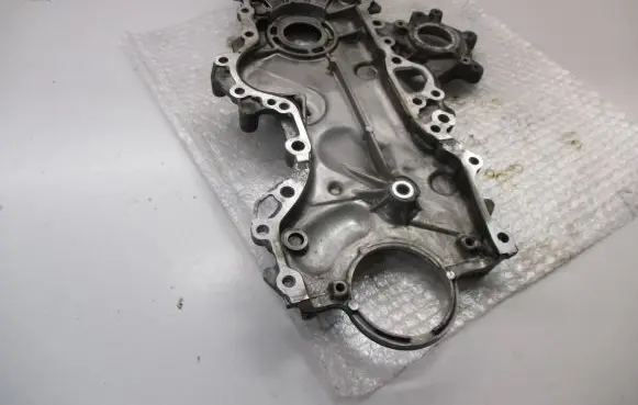 Toyota Urban Cruiser (XP110) Timing chain cover 1ND
