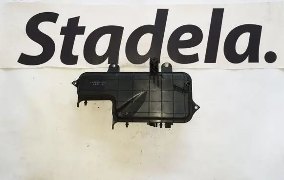 Mercedes-Benz E W211 Vacuum air tank A2118000019 2118000019