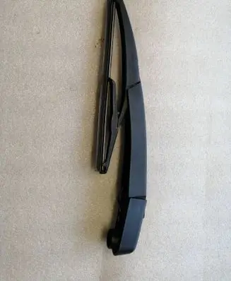Citroen C5 Aircross Rear wiper blade arm 9819969277