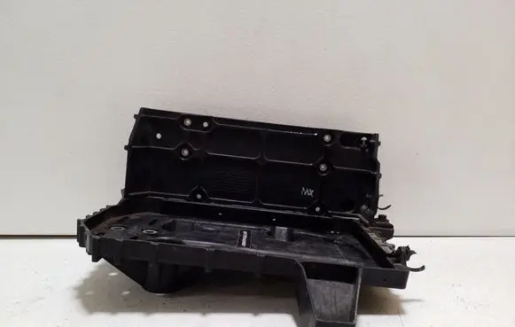 MG ZS Battery tray 10477634