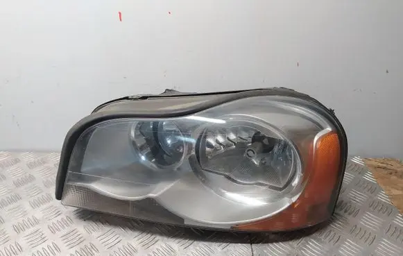Volvo XC90 Headlight/headlamp 30764397
