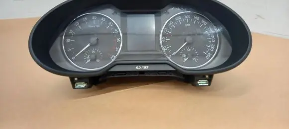Skoda Octavia Mk3 (5E) Speedometer (instrument cluster) 5E0920751 5E0920 VDD0241311