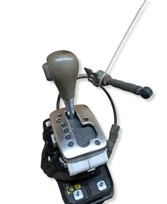 Audi A4 S4 B7 8E 8H Gear shifter/selector 8E1713111S