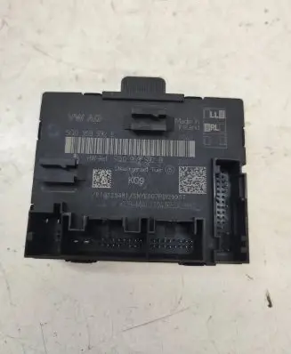 Audi A3 S3 8V Door control unit/module 5q0959592e