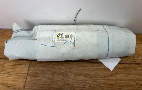 Ford Escape IV Side airbag LJ6BS611D11ADPI LJ6BS611D11AD
