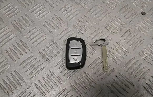 Hyundai Ioniq Ignition key/card 95440G2600