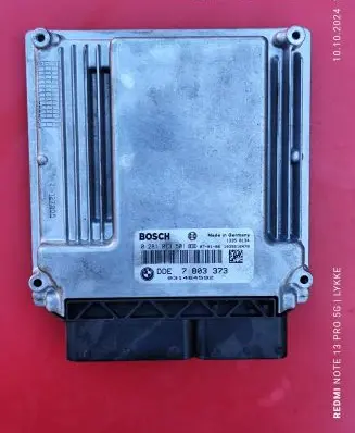 BMW 5 E60 E61 Engine control unit/module 7803373 1039S16470 0281013501
