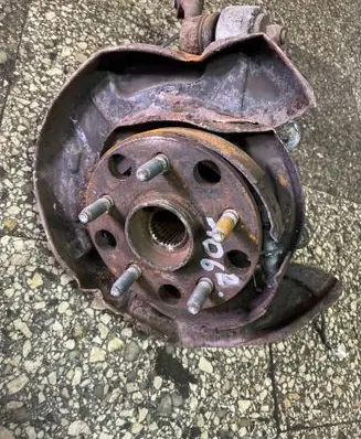 Lexus IS 220D-250-350 Rear wheel hub