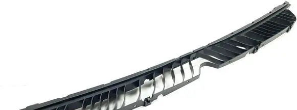 Volkswagen Touareg III Front bumper mounting bracket 760807863