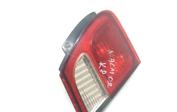 Nissan Almera N16 Tailgate rear/tail lights