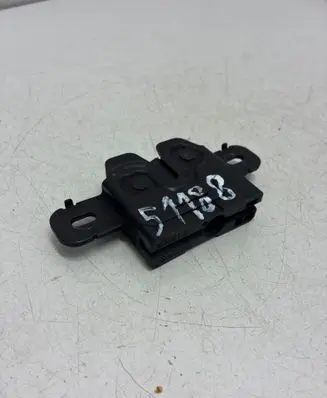Volvo S80 Engine bonnet/hood lock/catch 31425973