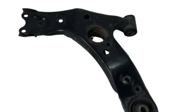Toyota Auris E180 Front control arm