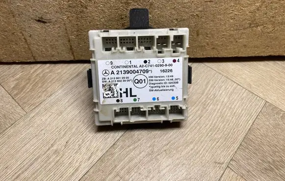 Mercedes-Benz E W213 Door control unit/module A2139004709 A2139012900 A2139023905