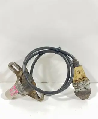 Audi A6 S6 C4 4A Crankshaft position sensor 078905389C