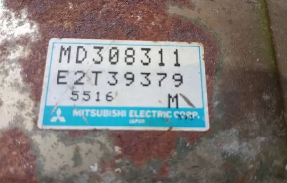 Mitsubishi Colt Engine control unit/module MD308311 E2T39379 5516