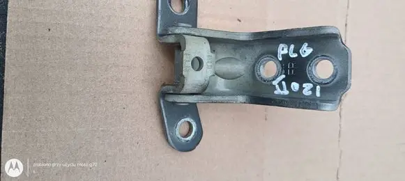 Hyundai i20 (GB IB) Front door upper hinge 