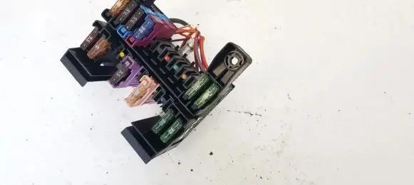 Mercedes-Benz CLS C219 Fuse box set 2115450301 1394331-1